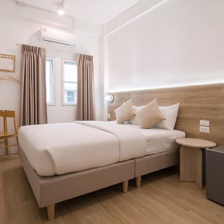 Hotel PAPA Bangkok Siriraj Bagian luar foto